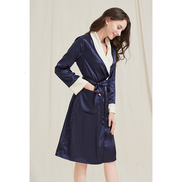 Warm Woolen Cotton Autumn and Winter Women's Long-Sleeved Lace-up Pajamas Home Wear Silk Warm Morning Gowns Nightgown